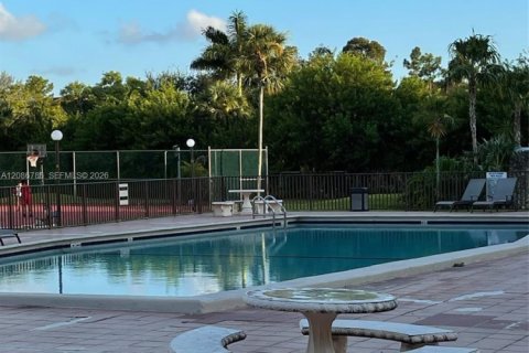 Copropriété à louer à Hialeah, Floride: 1 chambre, 39.86 m2 № 2358007 - photo 16