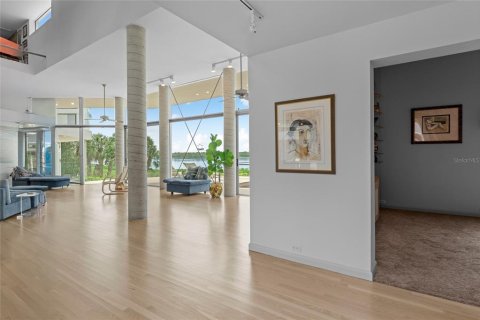 Villa ou maison à vendre à Saint Petersburg, Floride: 3 chambres, 365.57 m2 № 1904833 - photo 6