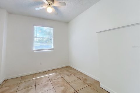 Villa ou maison à vendre à Orlando, Floride: 3 chambres, 155.98 m2 № 2204140 - photo 22