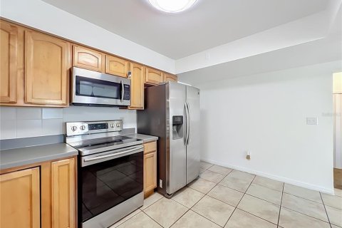Villa ou maison à vendre à Orlando, Floride: 3 chambres, 155.98 m2 № 2204140 - photo 8
