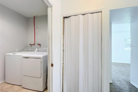 Villa ou maison à vendre à Orlando, Floride: 3 chambres, 155.98 m2 № 2204140 - photo 25