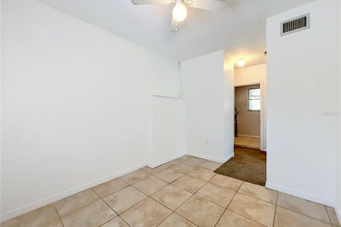 Villa ou maison à vendre à Orlando, Floride: 3 chambres, 155.98 m2 № 2204140 - photo 21