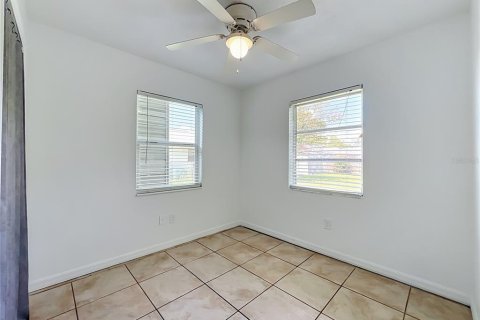 Villa ou maison à vendre à Orlando, Floride: 3 chambres, 155.98 m2 № 2204140 - photo 15