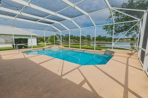 Casa en venta en Port St. Lucie, Florida, 4 dormitorios, 197.7 m2 № 2078355 - foto 26