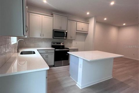 Adosado en alquiler en Orlando, Florida, 3 dormitorios, 142.33 m2 № 1917947 - foto 7