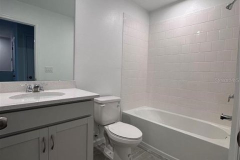 Adosado en alquiler en Orlando, Florida, 3 dormitorios, 142.33 m2 № 1917947 - foto 18