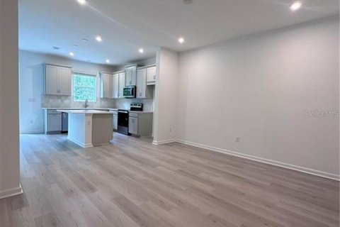 Adosado en alquiler en Orlando, Florida, 3 dormitorios, 142.33 m2 № 1917947 - foto 4