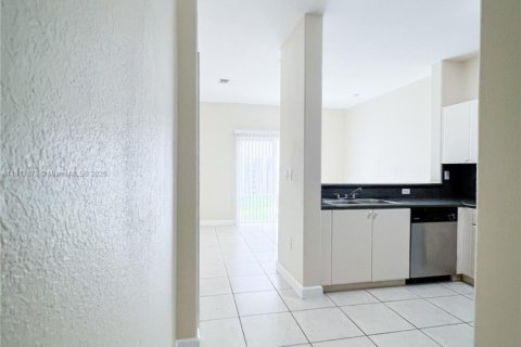 Купить кондоминиум в Хомстед, Флорида 3 спальни, 108.32м2, № 1969539 - фото 30