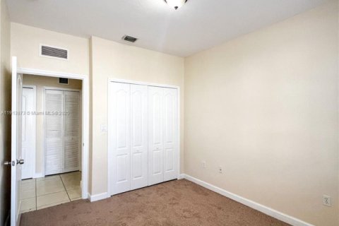 Купить кондоминиум в Хомстед, Флорида 3 спальни, 108.32м2, № 1969539 - фото 23