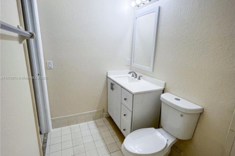 Купить кондоминиум в Хомстед, Флорида 3 спальни, 108.32м2, № 1969539 - фото 25