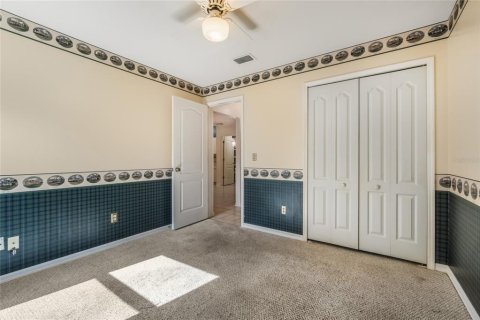 House in Oviedo, Florida 3 bedrooms, 139.73 sq.m. № 1919449 - photo 20