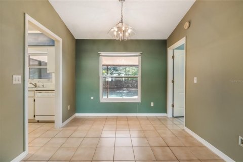 House in Oviedo, Florida 3 bedrooms, 139.73 sq.m. № 1919449 - photo 7