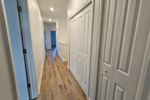 Adosado en venta en Kissimmee, Florida, 4 dormitorios, 192.03 m2 № 1848599 - foto 9