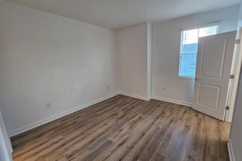Adosado en venta en Kissimmee, Florida, 4 dormitorios, 192.03 m2 № 1848599 - foto 21
