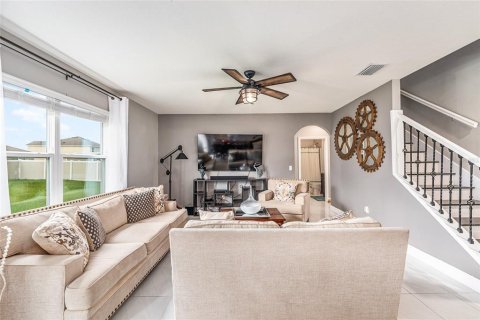 Casa en venta en Ocala, Florida, 5 dormitorios, 247.21 m2 № 2208190 - foto 19