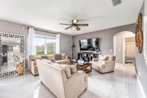 Casa en venta en Ocala, Florida, 5 dormitorios, 247.21 m2 № 2208190 - foto 20
