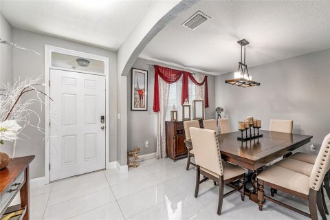 Casa en venta en Ocala, Florida, 5 dormitorios, 247.21 m2 № 2208190 - foto 6
