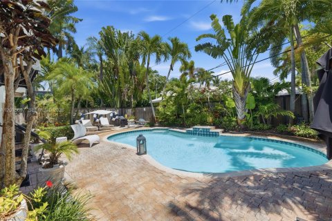 House in Fort Lauderdale, Florida 2 bedrooms, 113.25 sq.m. № 2274693 - photo 27