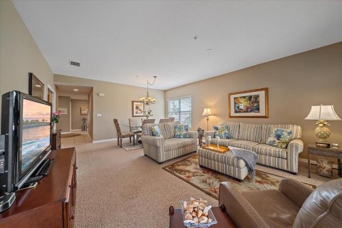 Condo in Bradenton, Florida, 3 bedrooms  № 1524648 - photo 9