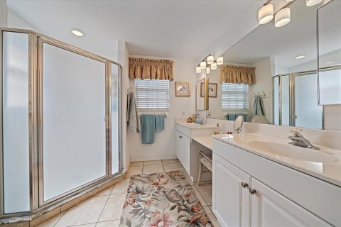 Condo in Bradenton, Florida, 3 bedrooms  № 1524648 - photo 18