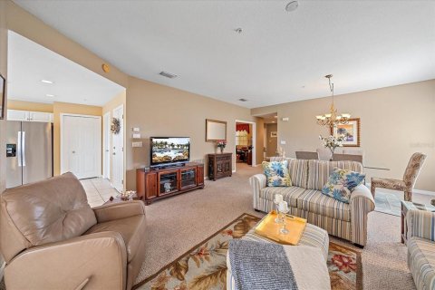 Condo in Bradenton, Florida, 3 bedrooms  № 1524648 - photo 8