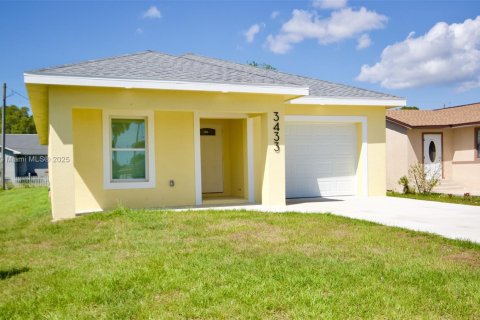 Villa ou maison à vendre à Fort Myers, Floride: 4 chambres, 145.48 m2 № 1942612 - photo 7