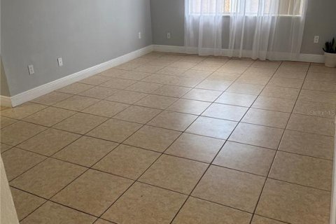 Condominio en alquiler en Orlando, Florida, 2 dormitorios, 83.24 m2 № 1909108 - foto 16