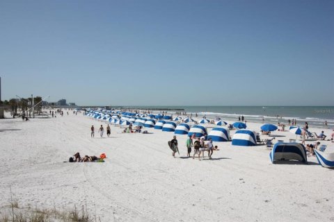 Condo in Clearwater, Florida, 3 bedrooms  № 1649386 - photo 28