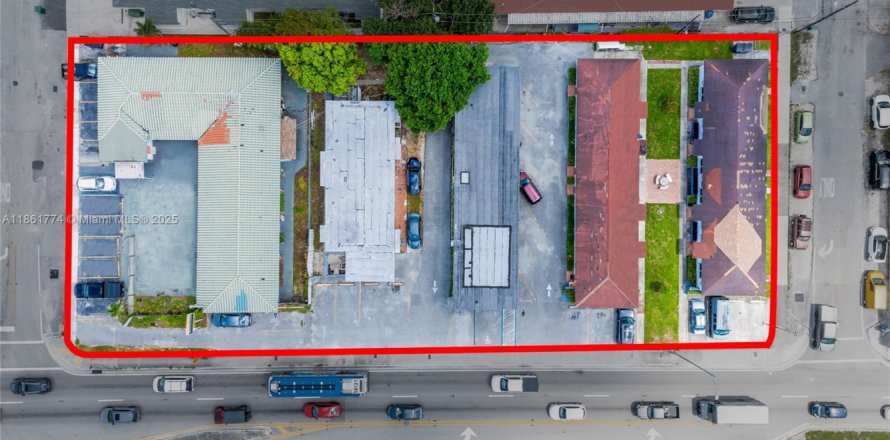 Immobilier commercial à Miami, Floride № 1892300