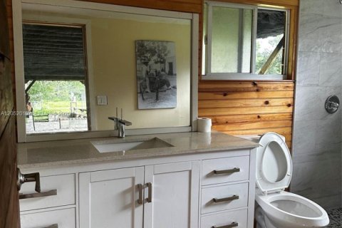 House in Clewiston, Florida 2 bedrooms № 2173361 - photo 28