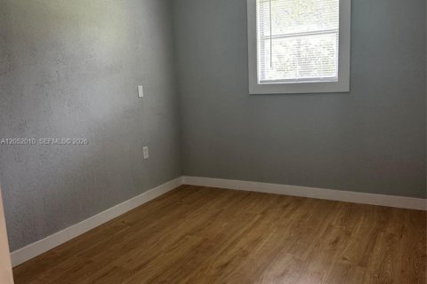 House in Clewiston, Florida 2 bedrooms № 2173361 - photo 19