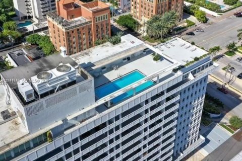 Condominio en alquiler en Coral Gables, Florida, 1 dormitorio, 69.68 m2 № 1999023 - foto 7