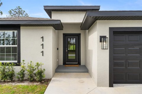 House in Rotonda, Florida 3 bedrooms, 149.2 sq.m. № 2131977 - photo 2
