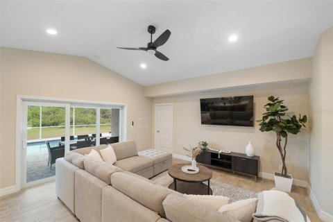 House in Rotonda, Florida 3 bedrooms, 149.2 sq.m. № 2131977 - photo 9