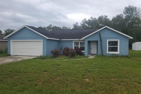 House in Ocala, Florida 3 bedrooms, 131.55 sq.m. № 1808764 - photo 1