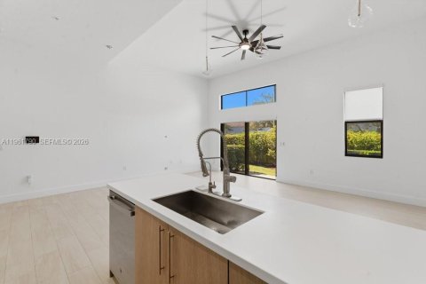 Adosado en venta en Plantation, Florida, 3 dormitorios, 150.13 m2 № 2024530 - foto 4