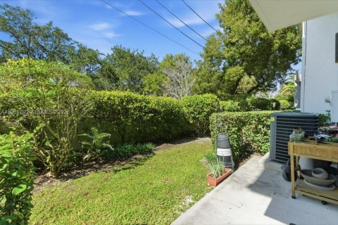 Adosado en venta en Plantation, Florida, 3 dormitorios, 150.13 m2 № 2024530 - foto 20