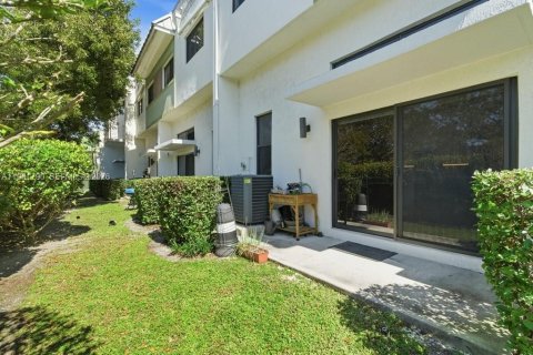 Adosado en venta en Plantation, Florida, 3 dormitorios, 150.13 m2 № 2024530 - foto 19