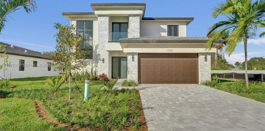 Villa ou maison à Davie, Floride 4 chambres № 1999123