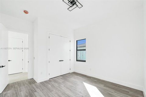 Villa ou maison à vendre à Davie, Floride: 4 chambres № 1999123 - photo 19