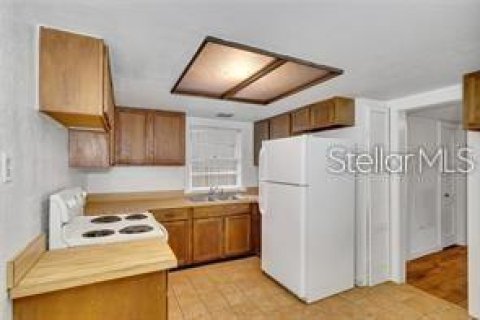 Casa en alquiler en Tampa, Florida, 3 dormitorios, 124.49 m2 № 1609572 - foto 7