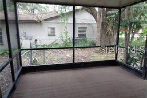 Casa en alquiler en Tampa, Florida, 3 dormitorios, 124.49 m2 № 1609572 - foto 17
