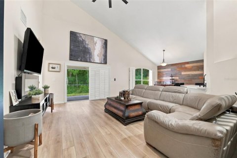 Casa en venta en Tampa, Florida, 3 dormitorios, 179.3 m2 № 2383785 - foto 8