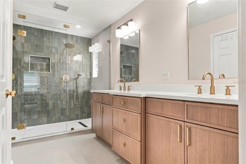 Casa en venta en Tampa, Florida, 3 dormitorios, 179.3 m2 № 2383785 - foto 17