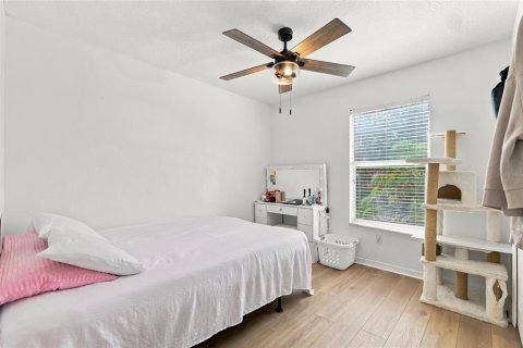 Casa en venta en Tampa, Florida, 3 dormitorios, 179.3 m2 № 2383785 - foto 28