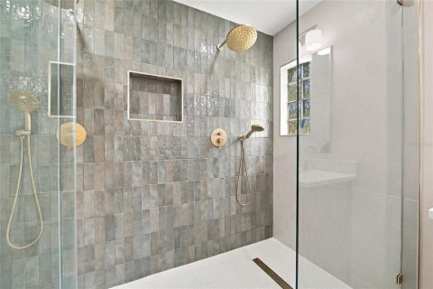Casa en venta en Tampa, Florida, 3 dormitorios, 179.3 m2 № 2383785 - foto 20