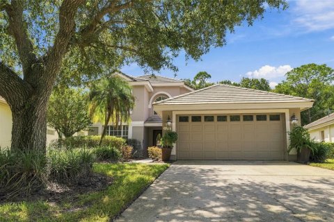 Casa en venta en Tampa, Florida, 3 dormitorios, 179.3 m2 № 2383785 - foto 2