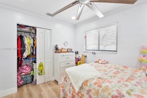 Villa ou maison à vendre à Hialeah, Floride: 3 chambres, 130.43 m2 № 2026178 - photo 15