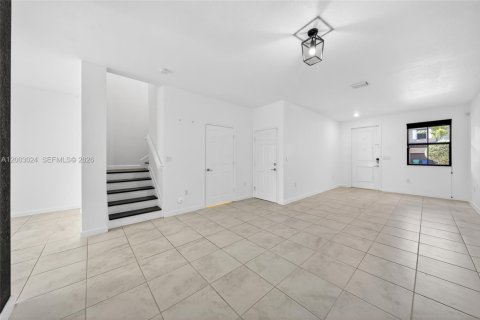 Adosado en venta en Homestead, Florida, 3 dormitorios, 161.65 m2 № 2068704 - foto 15