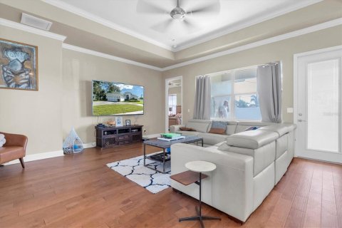 Casa en venta en Seminole, Florida, 3 dormitorios, 182.55 m2 № 1909910 - foto 12